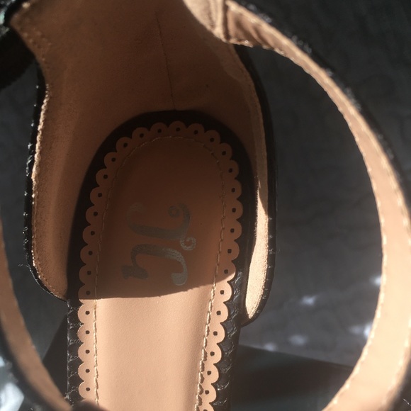 JG Hooks Black Alligator textured open strappy sling backs - Picture 5 of 6